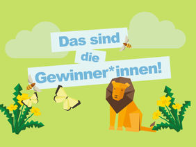 Eine Grafik mit einem Löwen und Blumen. Darauf die Schrift "Das sind die Gewinner*innen!"